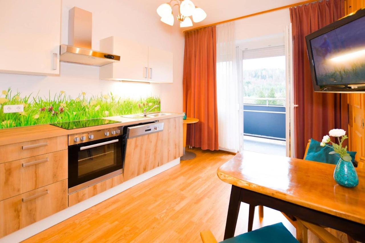 Hotel Jerolitsch Krumpendorf ภายนอก รูปภาพ