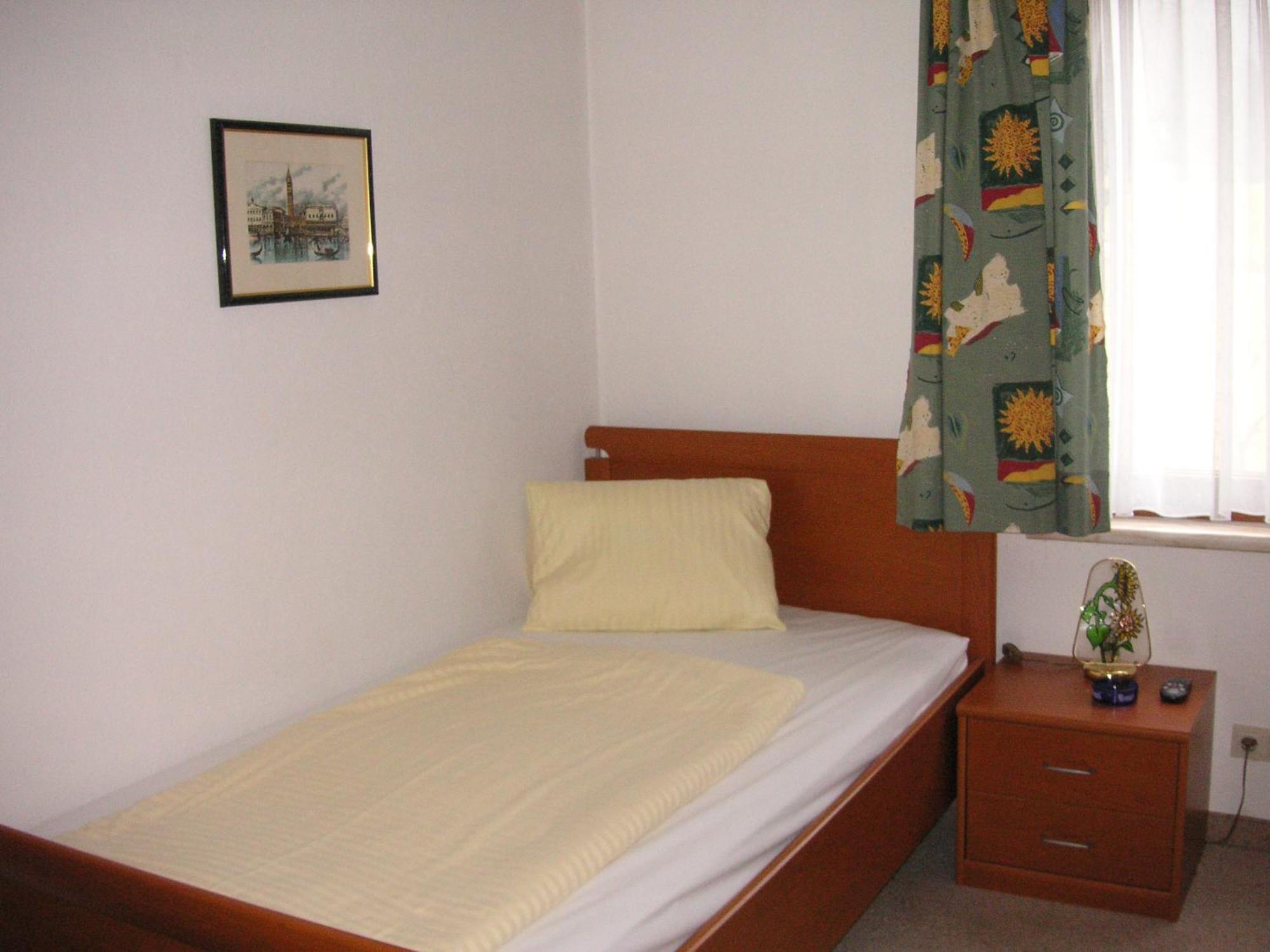Hotel Jerolitsch Krumpendorf ภายนอก รูปภาพ