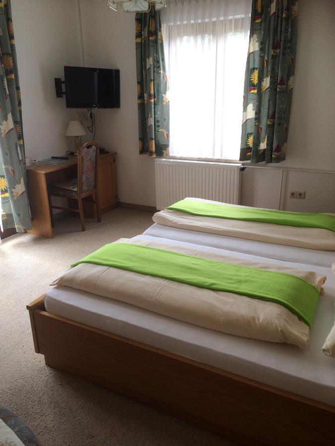 Hotel Jerolitsch Krumpendorf ภายนอก รูปภาพ