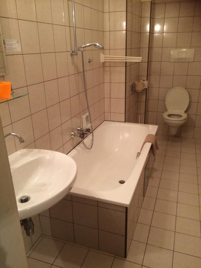 Hotel Jerolitsch Krumpendorf ภายนอก รูปภาพ